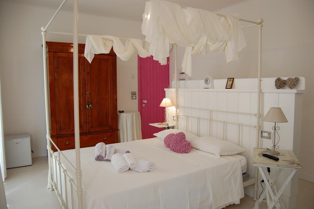 Bed and Breakfast A Casa Di Lolu Grottammare Exterior foto