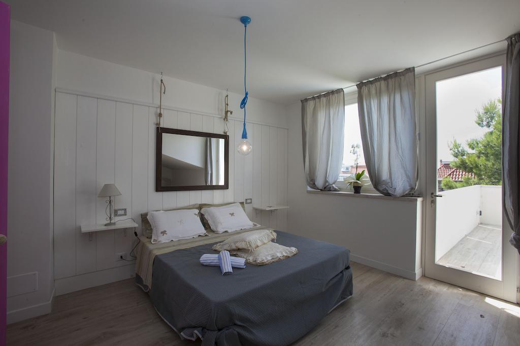 Bed and Breakfast A Casa Di Lolu Grottammare Exterior foto